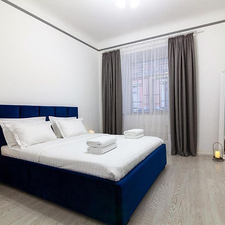 Avangard Shevchenko Avenue Apartment Lviv Buitenkant foto