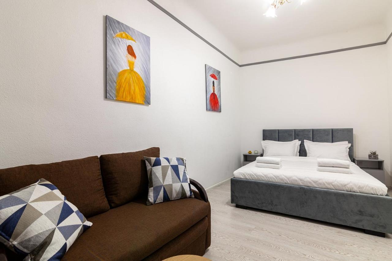 Avangard Shevchenko Avenue Apartment Lviv Buitenkant foto